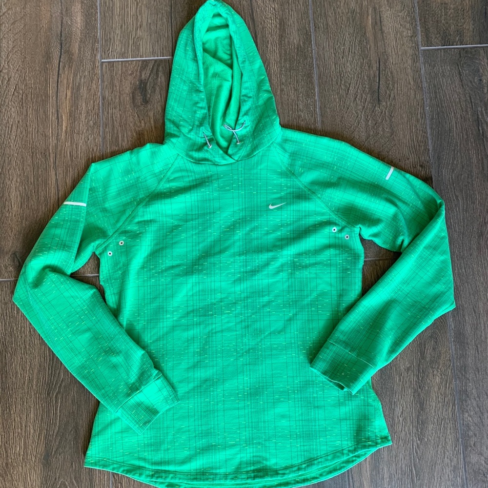 Nike Long Sleeve Hooded Shirt